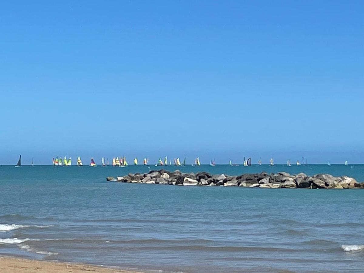 Le Ortensie In Centro E Vicino Al Mare ペスカーラ エクステリア 写真